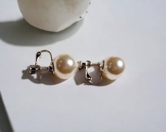 Large Classic Pearl Stud Clip On Earrings screw back