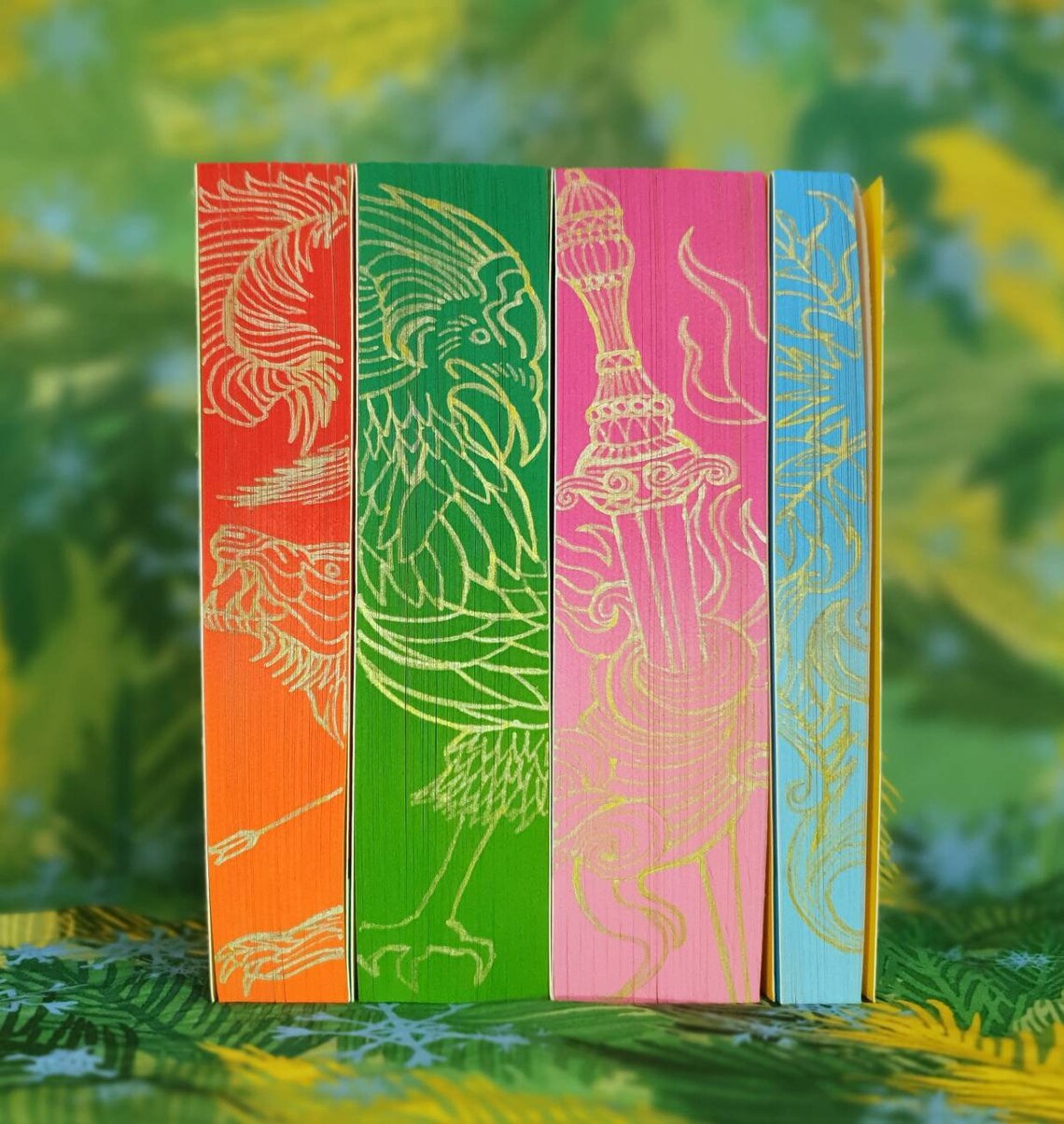 ACOTAR Stencil Sprayed Edges Set Etsy UK