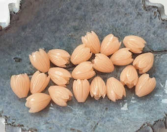 10 X Puff Peach Coral Beads 12mm Jasmine Coral Flowers Carved Coral Beads Jasmine Flower Beads Nude Synthetic Coral Beads