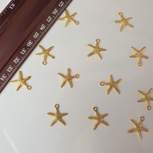 10 X Gouden Zeester Bedels Zeesterren Hangers Goud Getextureerde Zeester