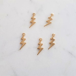 5x Dainty Gold Lightning Bolt Charms 24K Gold Plated Tiny Thunder Lightning Pendants Gold Lightning Bolt Charms Minimalist Jewellery Making