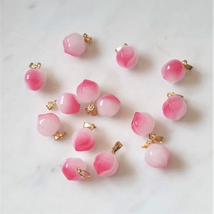4x Peach Pendants, Pressed Glass Fruit Pendants Gold Brass Opaque Glass Peach Pendants, DIY Jewellery Supplies