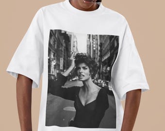 Vintage Linda Evangelista T-Shirt | 90s Supermodel Graphic Tee