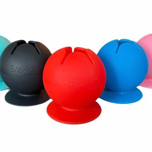 Suctioned Vinyl Weeding Scrap Collector