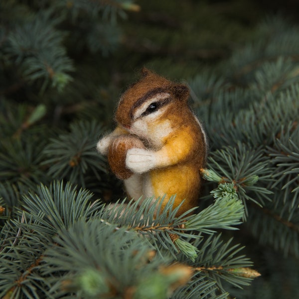 PDF PATTERN Chipmunk Needle Felting kit Little chipmunk Needle Felting Kit - felting beginners - Needle Felted animal / felting kit animal