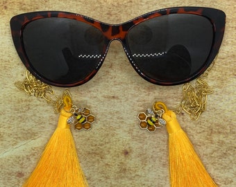 Armless Gold Aviator Chain Sunglasses wGold Paper Clip Chain Arms wCZ Saturn Charms and CZ Starburst Dangles as Anchors