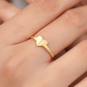 Initial Heart Ring, Valentine&#39;s Day Gifts for Women, Stackable Minimalist Ring, Personalized Gold Signet Ring, Sterling Silver Jewelry