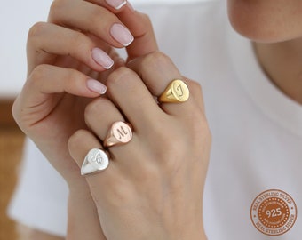 Personalized Signet Ring, Mothers Day Gift, Custom Signet Ring, Signet Ring Women, Initial Rings, Engraved Ring, Sterling Silver Ring