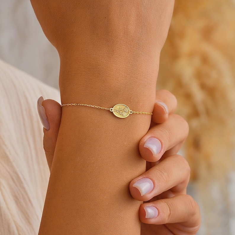 Custom Birth Flower Bracelet, Birth Month Bracelet, 14K Gold Jewelry, Bridesmaids Gift, Custom Christmas Gifts for Sister, Birthday Gifts