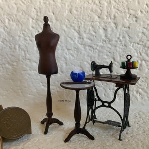 1:24 scale dressmaker's mannequin, vintage dress form, mahogany finish (listing for mannequin only)