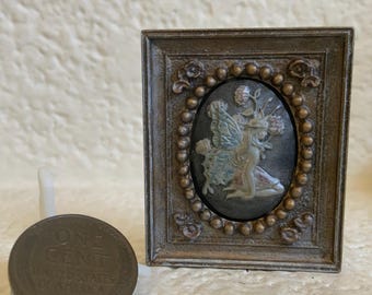 1:24 scale Hand Painted Framed Fairy Cameo