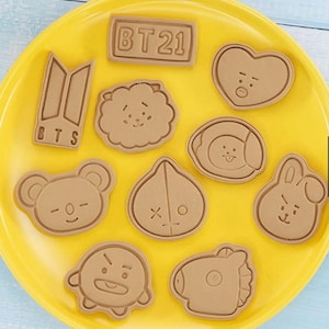 10 Design BT21 cookie cutter set , Gift Set ,BT21