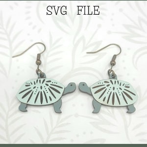 Conception de fichier laser SVG de boucle d'oreille de tortue forestière - Glowforge Ready - SVG UNIQUEMENT - champignon - arbre - escargot - renard