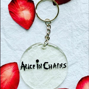 Alice in Chains Band Logo inspiriert handgemachte Grafik Schlüsselanhänger.