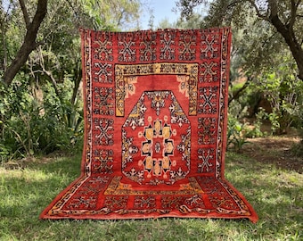 Vintage Moroccan Red Rug, 6.56 × 10.50, Antique Berber Wool Carpet, Deep Red Saffron Tribal Kilim, Rare Handwoven Atlas Medallion Rug
