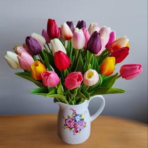 Faux TULIPES, BOUQUET ARTIFICIEL, Tulipes Real Touch, beau bouquet de fleurs de tulipes en mousse PU, minimalisme de table de Pâques, décoration de mariage de printemps Mix of colours