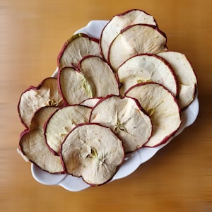 Rebanadas de manzana roja, frutos secos deshidratados para manualidades y decoraciones, fabricación de coronas navideñas, guirnaldas, tarjetas de tazón de popurrí, decoración floral para el hogar