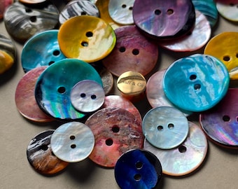 Colourful Real Shell Buttons 1–2 cm | Shell Button Mix | Mixed Media Craft Supply
