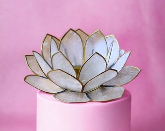 Natural PEARL WHITE CAPIZ Lotus Flower Candle Holder (10cm) - Sustainable Shell Decor for Weddings, Festive Tables, and Relaxing Spaces