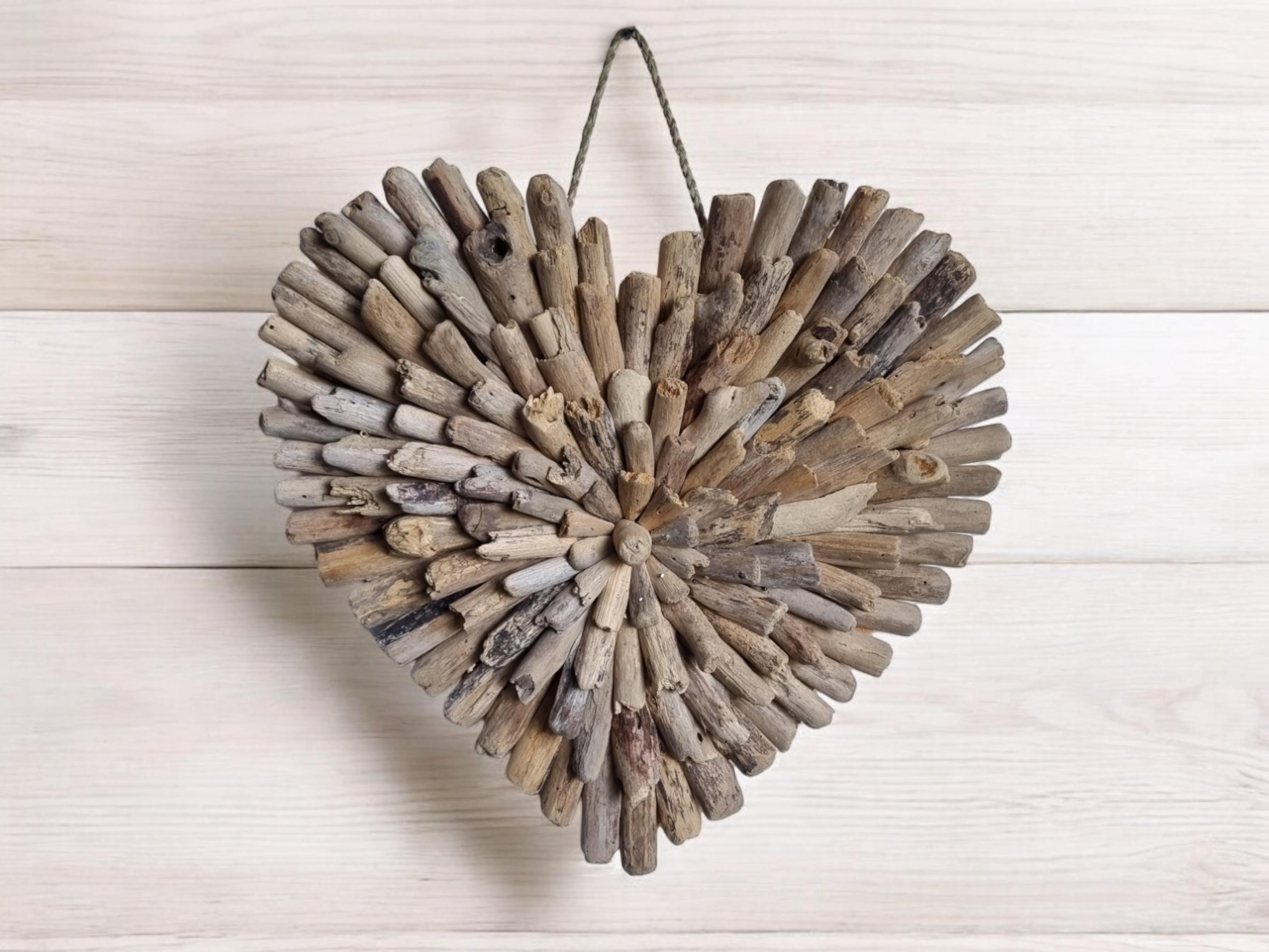 DRIFTWOOD HEART Wall HANGING | Unique Rustic Beach Decor | 40 cm Natural Driftwood Heart | Beach House Wall Art | Eco-Friendly Coastal Decor