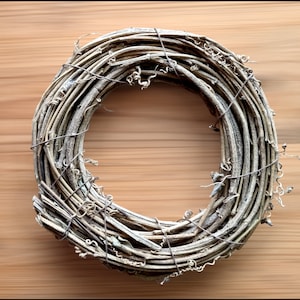 Light Willow Wreath Base - Heart: 20cm Light Willow Wreath Base - Heart: 20cm