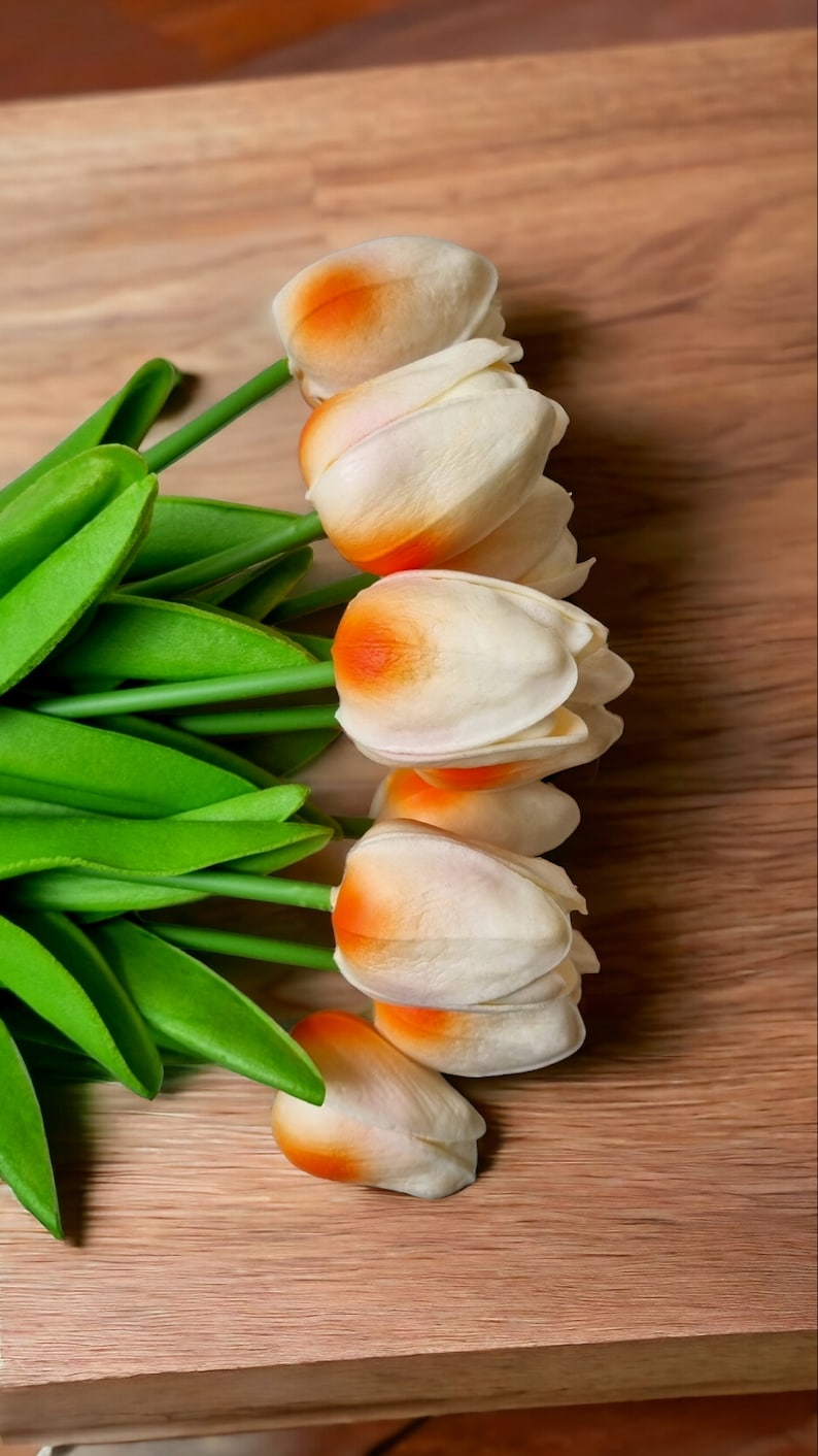 Faux TULIPES, BOUQUET ARTIFICIEL, Tulipes Real Touch, beau bouquet de fleurs de tulipes en mousse PU, minimalisme de table de Pâques, décoration de mariage de printemps image 6