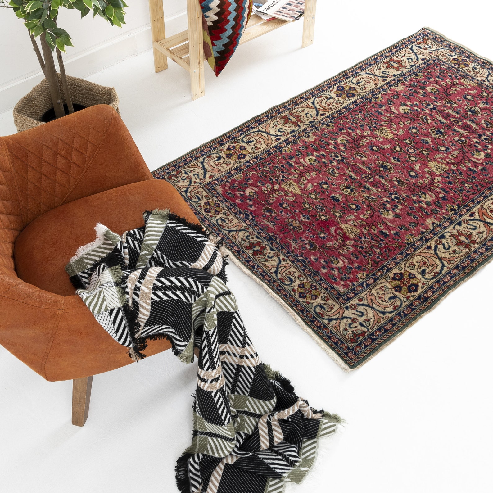 Turkish Anatolian Rug 3.9x5.8ft Vintage RugArea rug Etsy