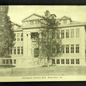 Goldspohn Science Hall, Naperville, Illinois Vintage Postcard