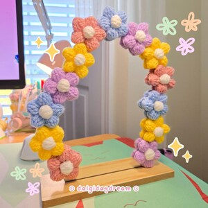 Crochet Flower Wavy Table Mirror | Handmade Cute Floral Home Decor