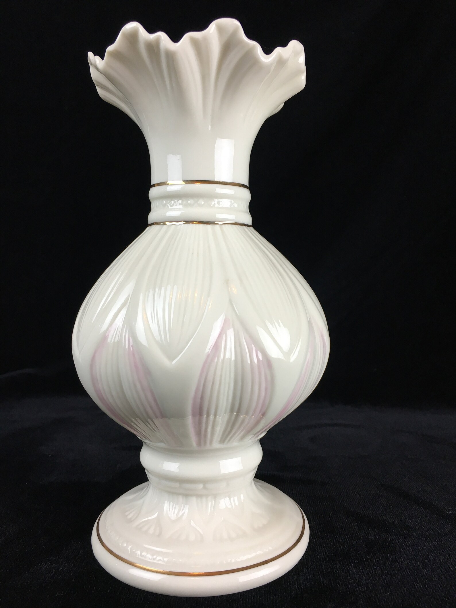 Two Belleek Vases Classic Porcelain Parian China Mint Etsy Sweden