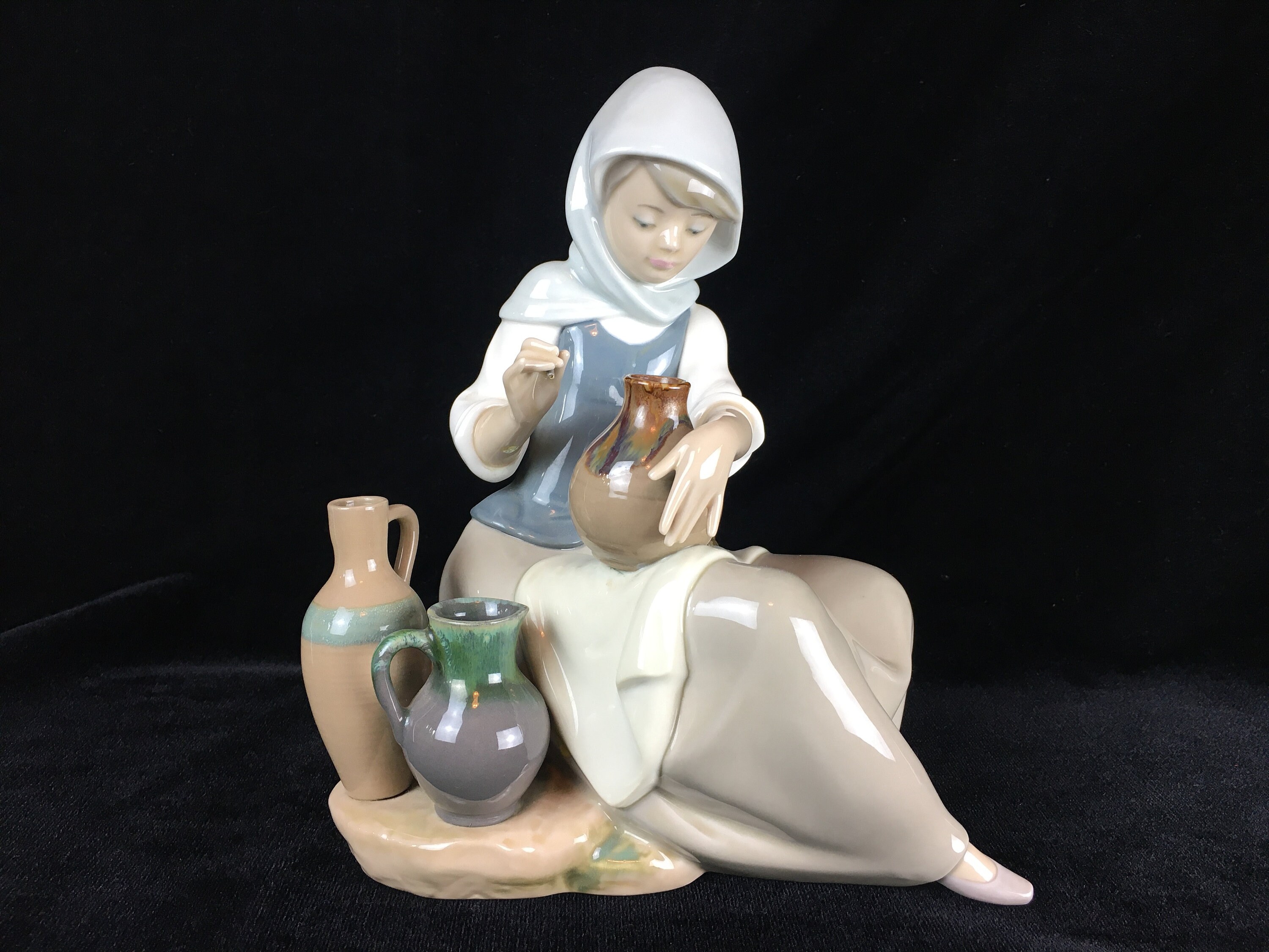 Lladro Woman Painting Vase 5079 Porcelain Figurine - Etsy UK