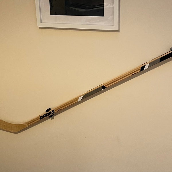 Ice Hockey Stick Holder - Full Size Hockey Stick Wall Mount Display Shelf Stand - Collectibles and Memorabilia Display Gift NHL, Hockey Fans