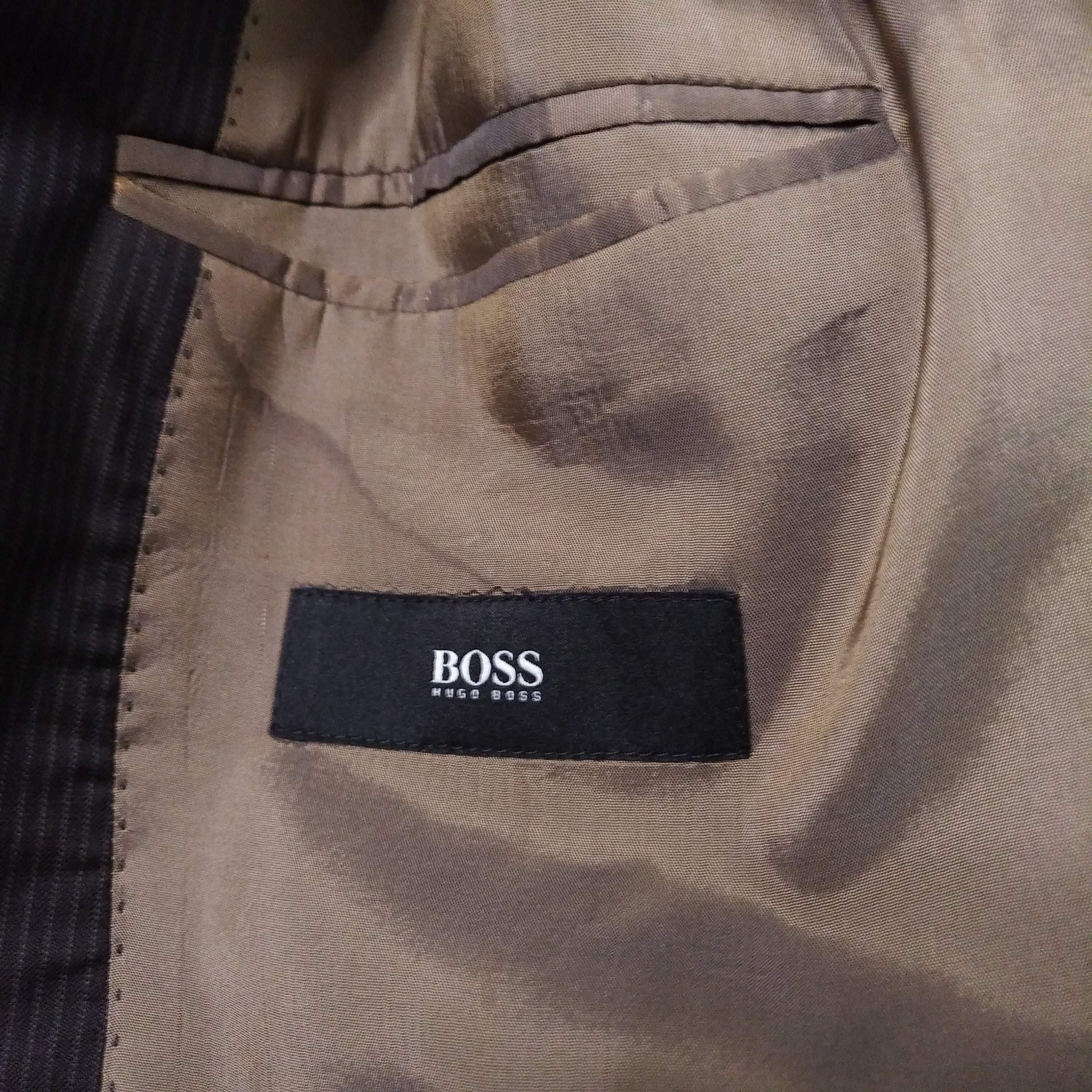 HUGO BOSS Pasolini/ Movie Super 150 Virgin Wool Mens 42L Brown