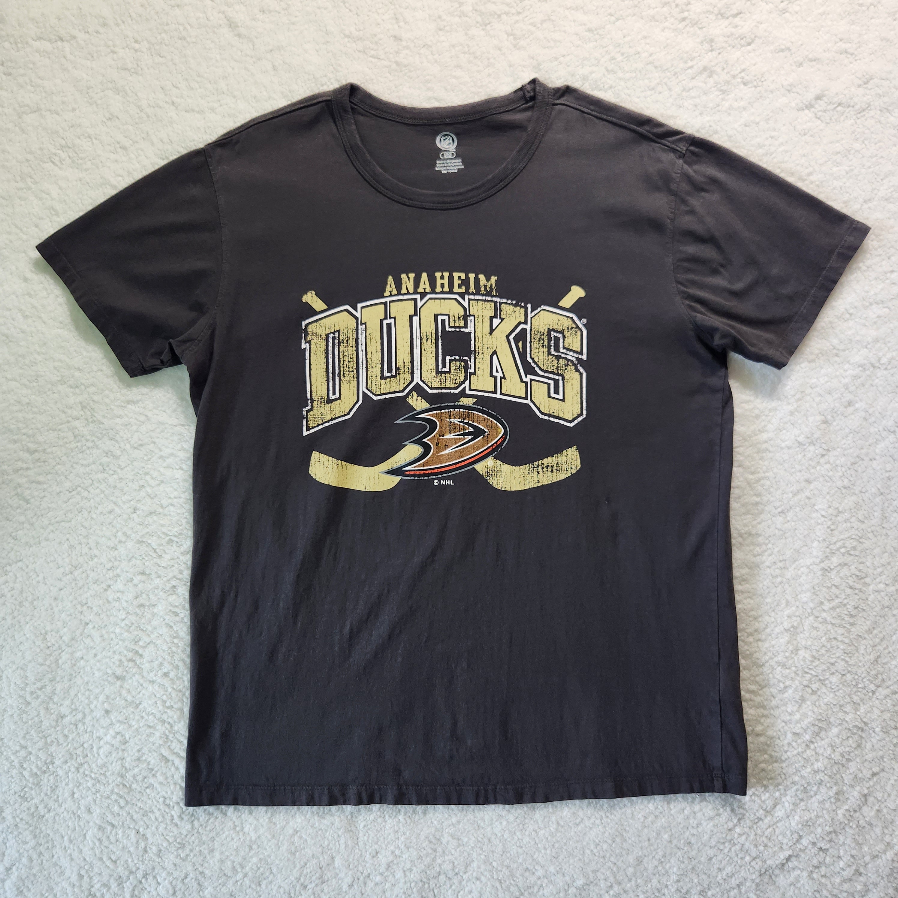 Anaheim Ducks Hockey NHL Honda Center T-Shirt, Gray