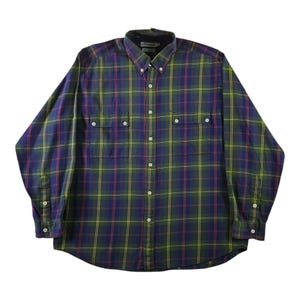 Camisa vintage de cuadros Alan Michaels de los años 90 con botones y grandes bolsillos utilitarios tipo safari.