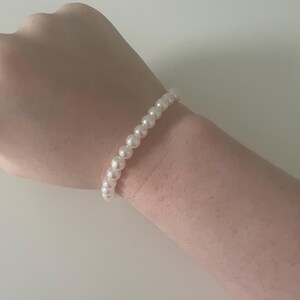Pearl bracelet