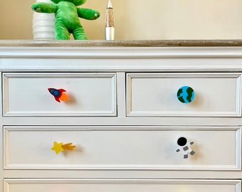 Poignées de tiroirs Space, Décoration de chambre à coucher Space, Boutons de tiroirs Space, Poignées de penderie Space, Chambre d'enfants, Cadeau pour chambre d'enfants Space, Space