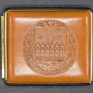 Embossed Leather and Metal Personal Pocket Case – Souvenir of Heiligenhafen, Ostseebad (Germany) – Circa 1950s