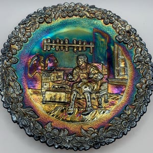 Vintage Fenton Amethyst Carnival Glass 1973 plate – Thomas Beard – American Craftsman Series –Made in USA