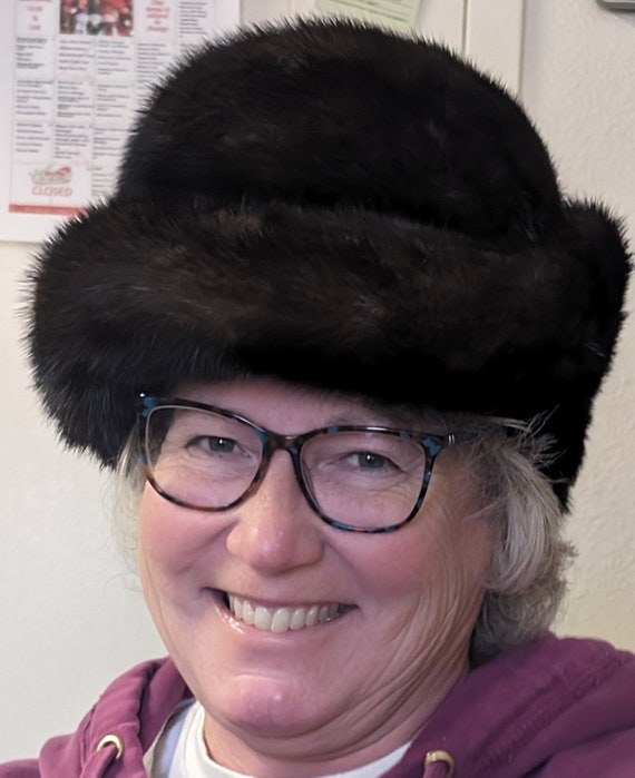 Woman’s Dark Brown Fur Hat – Circa 1960s-1970s - image 7