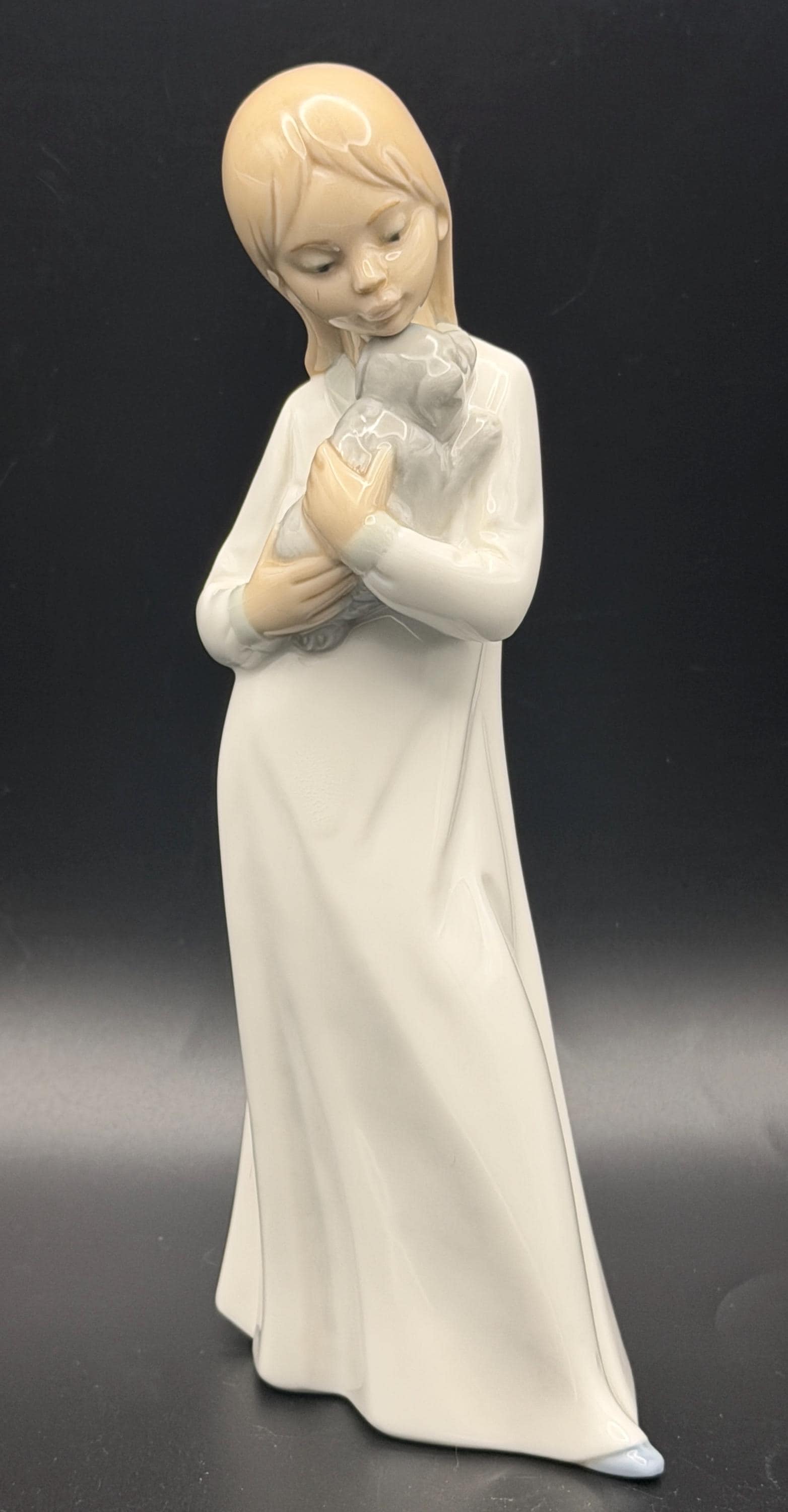 Zaphir Girl Figurine - Etsy