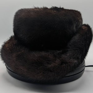 Womans Dark Brown Fur Hat Circa 1960s-1970s image 1