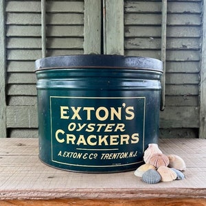 Awesome Large Vintage Exton's Oyster Crackers Advertising Tin (Blue-Green) - Summer Décor, Beach House Décor, Vintage Advertising Tin