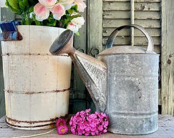 Wonderful Vintage SAVOY #10 Galvanized Metal Watering Can With Sprinkler Spout - Garden Décor, Vintage Watering Can, Cottage, Farmhouse