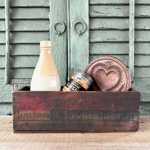 Vintage Large 5 Lb. Armour&#39;s Cloverbloom Wooden Cheese Box With Ultimate Patina - Farmhouse, French Country, Wood Box, Vintage Cheese Box,