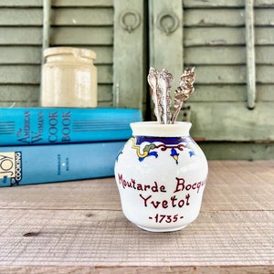 Sweet Vintage Hand Painted Milk Glass French Mustard Jar, Moutard Bocquet Yvetot 1735 - Vintage Advertising Pot, Vintage Jar, Milk Glass Jar