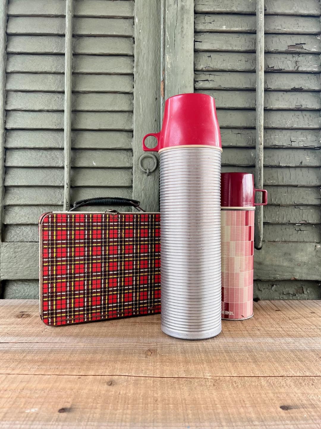 Awesome Vintage American Thermos Products Co Metal Thermos, Silver & Red -  Vintage Thermos, Vintage Christmas, Cabin Décor, Vintage Fishing