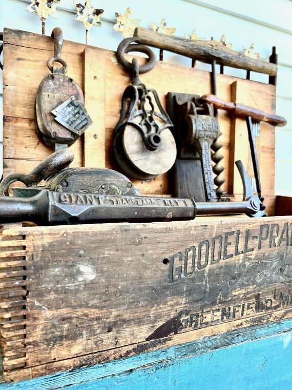 Gorgeous Early 1900s Antique Goodell-pratt Toolsmiths Shipping