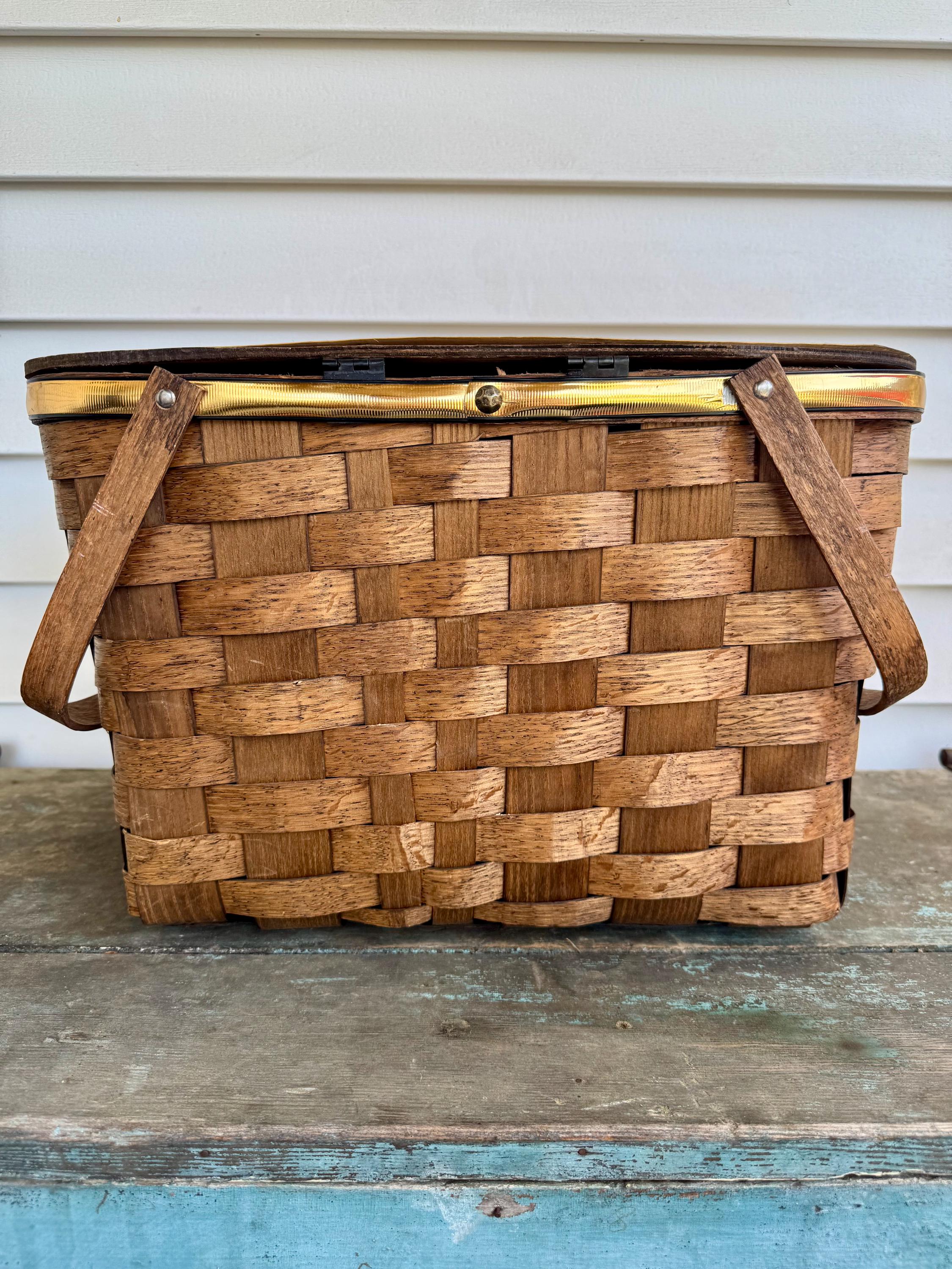Vintage Basketville American Eagle Picnic Basket Made in Putney