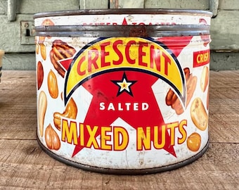 Fun & Fabulous Vintage Crescent Salted Mixed Nuts Key Wind Advertising Tin - Vintage Advertising, Vintage Graphics, Kitchen Décor